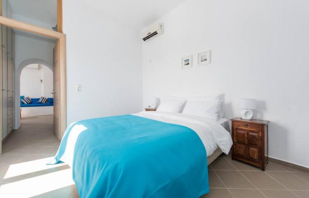 Santorini Traditional Suites Vothon Exterior photo
