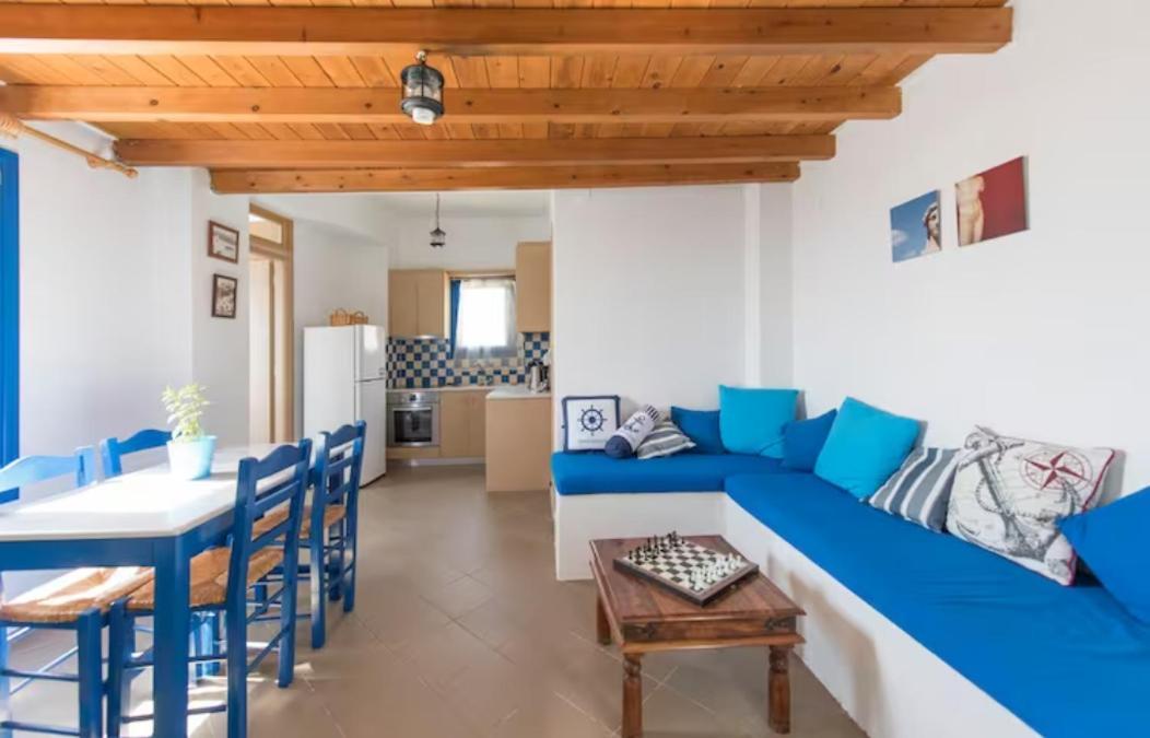 Santorini Traditional Suites Vothon Exterior photo