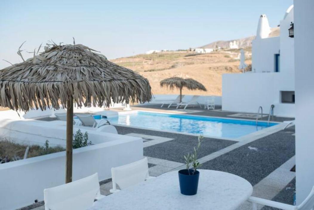 Santorini Traditional Suites Vothon Exterior photo