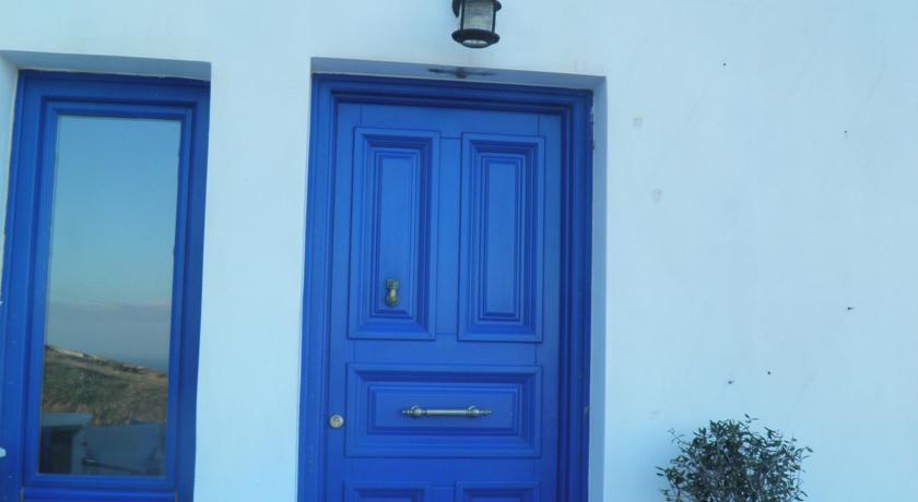 Santorini Traditional Suites Vothon Room photo